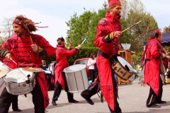 Les Guerriers Tambourinaires à la percussion